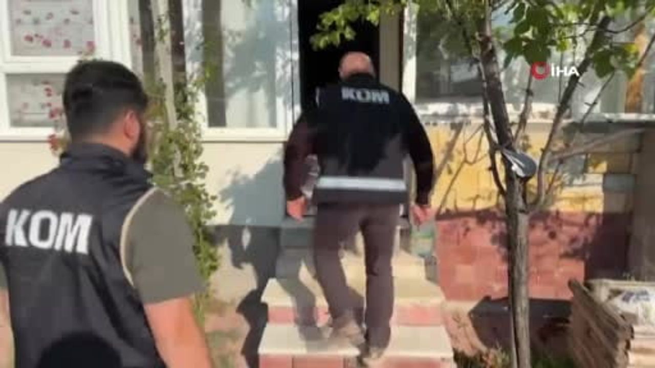 Eş zamanlı operasyonda 16 ilde silah ticareti ağına darbe