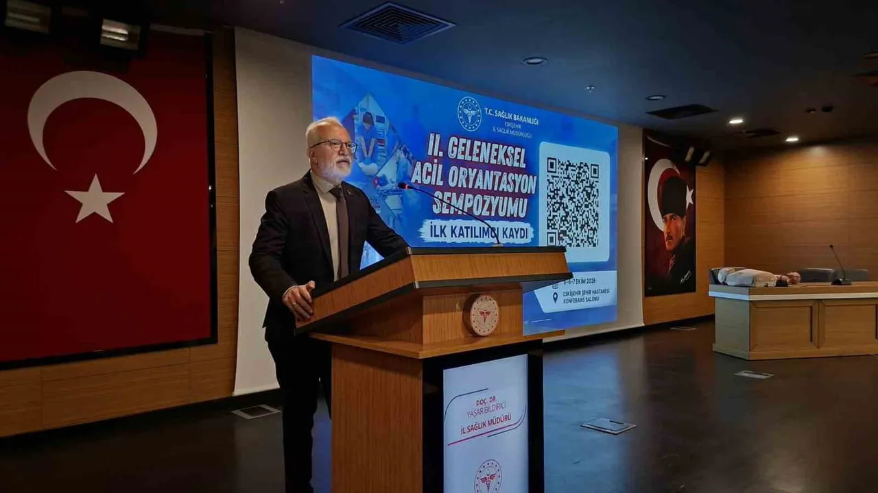 Eskişehir'de acil sağlık uygulamaları masaya yatırıldı: ikinci geleneksel acil oryantasyon sempozyumu tamamlandı
