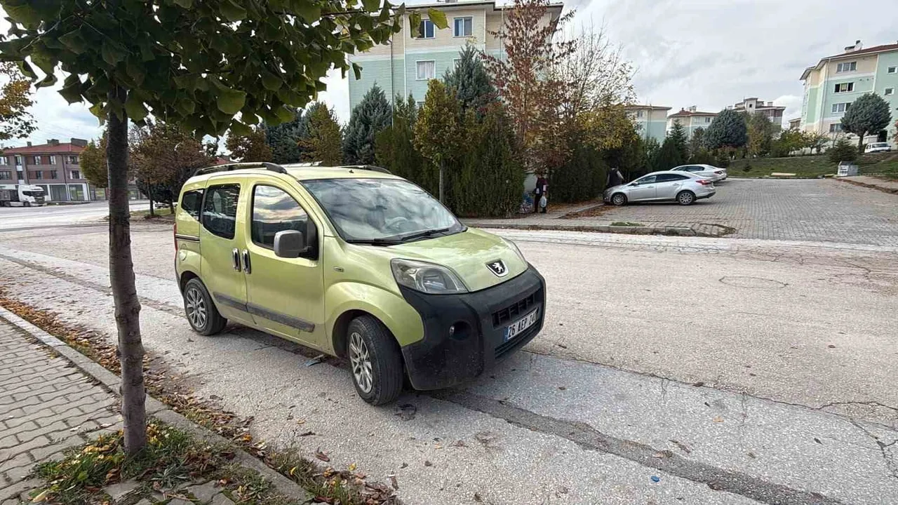 Eskişehir'de 'dur' ihtarına uymayan ehliyetsize 297 bin lira ceza
