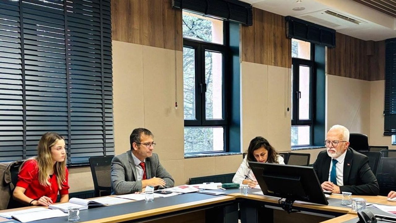 Eskişehir'de sağlık hizmetlerine erişimde MHRS uygulamaları masaya yatırıldı