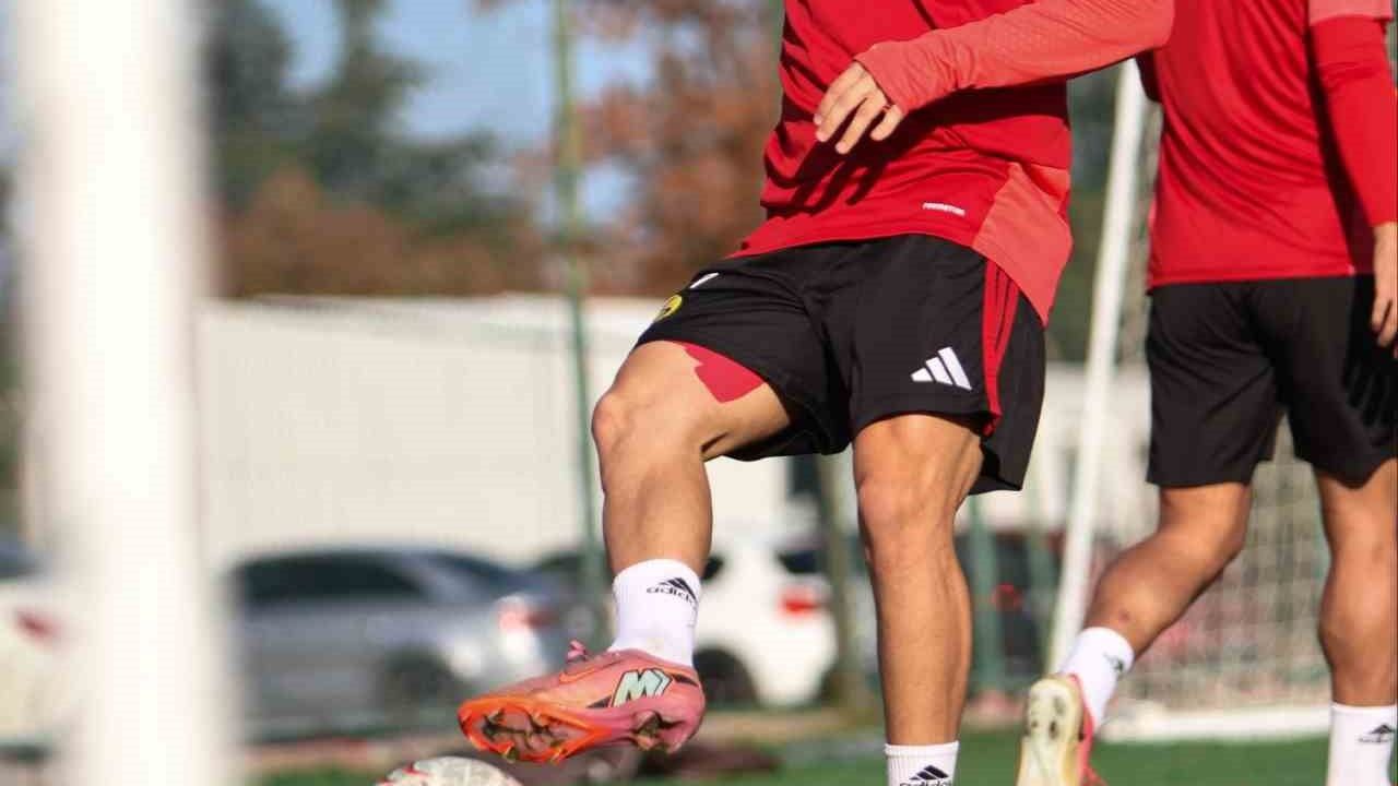 Eskişehirspor hazırlıkları hızlandırdı: Bursa Yıldırım SK maçına taktiksel vurgu