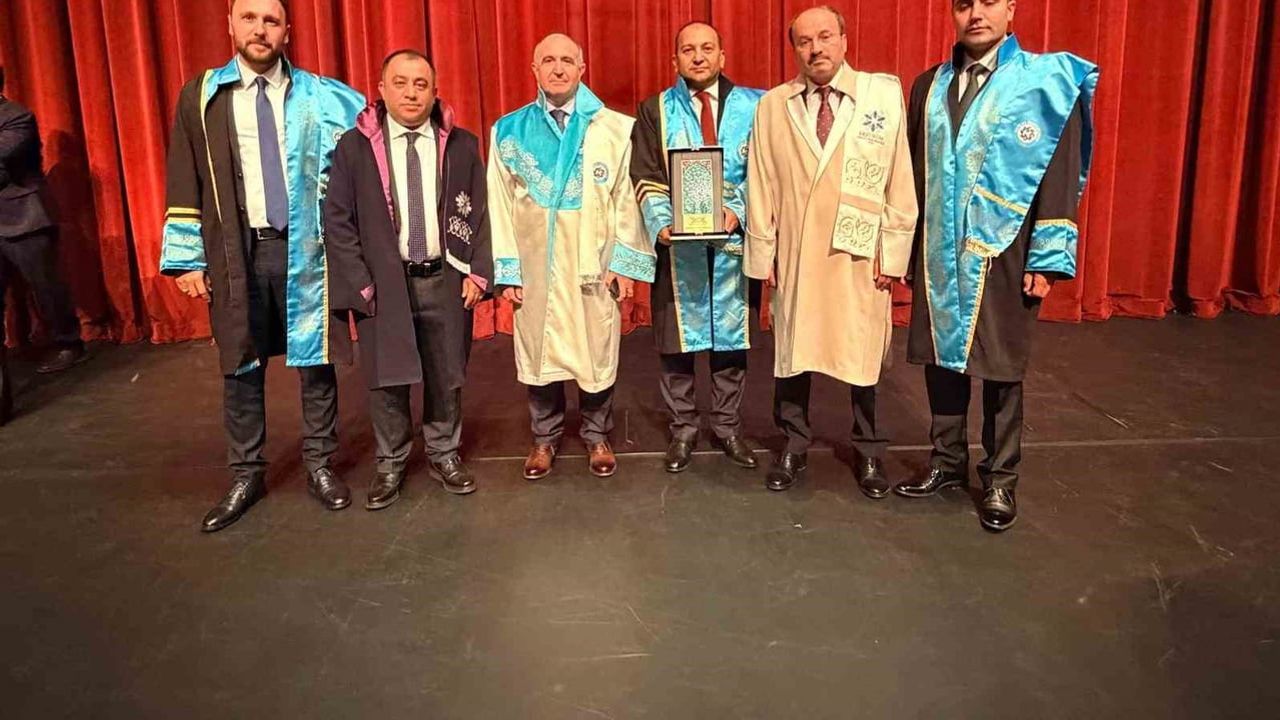 ETÜ'nün matematikte ulusal başarısı ödülle tescillendi