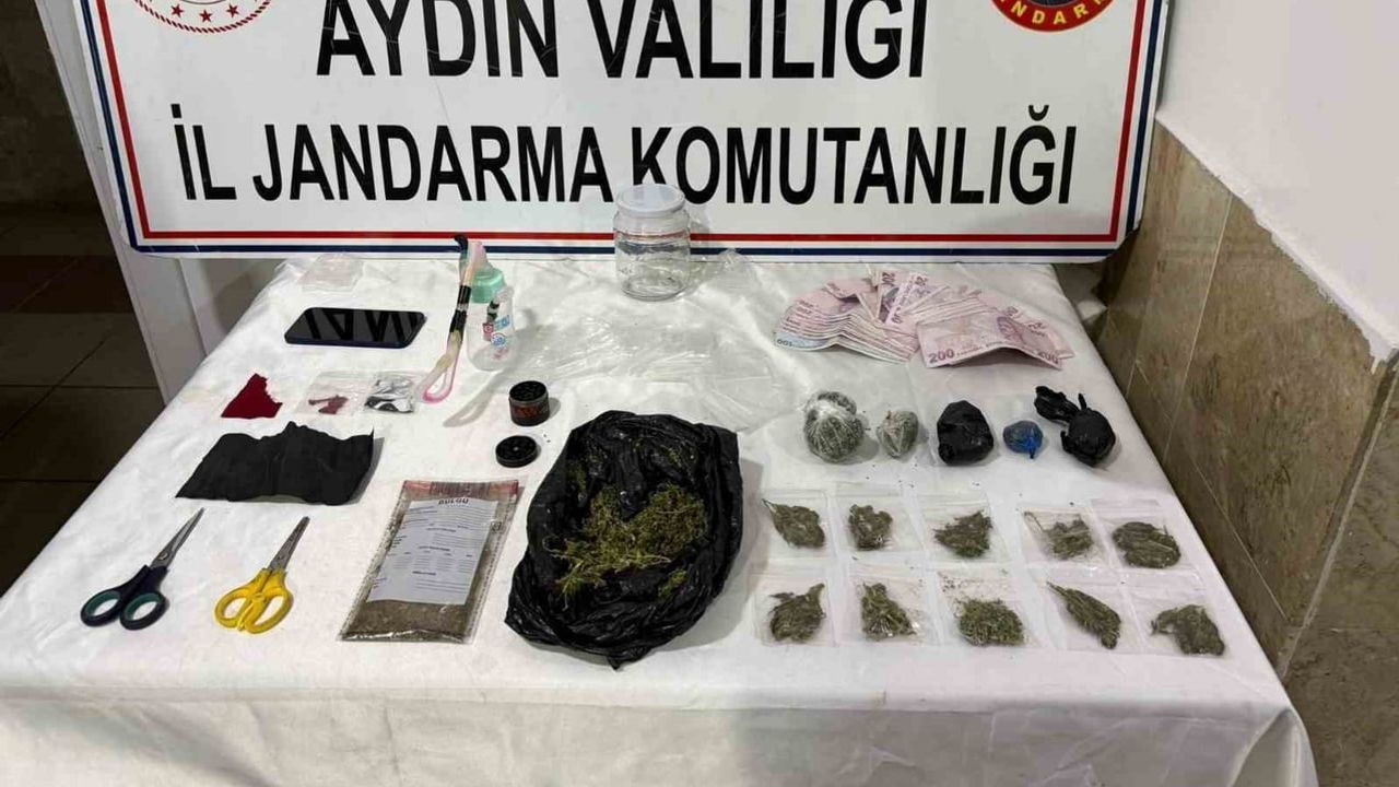 Ev aramasında saklanan geniş uyuşturucu stoğu Nazilli'de ortaya çıktı