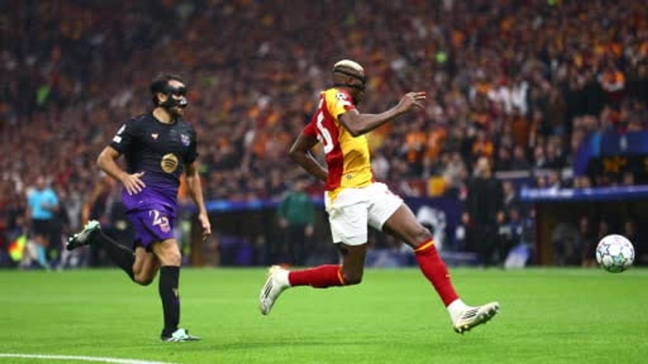 Evinde ağır yenilgi: Galatasaray 1-4 Barcelona