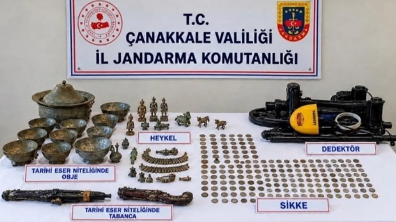 Ezine'de jandarmadan tarihi eser operasyonu