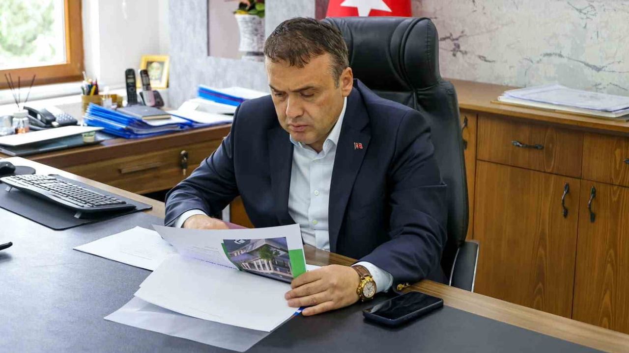 Faik Oktay Sözer İl Özel İdaresi'nde hizmetlerin etkinliğine vurgu yaptı