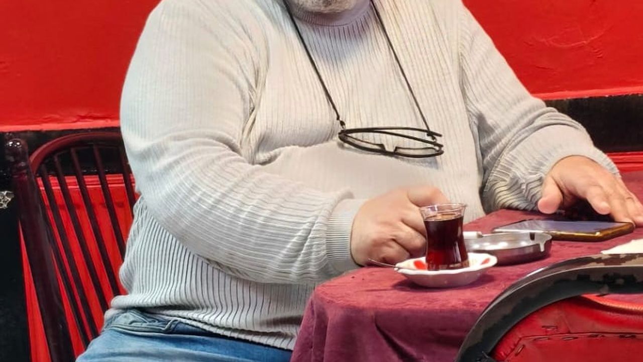 Fatih'te kıraathanede merdivenden düşen adam hayatını kaybetti