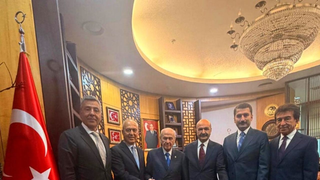 Federasyon heyetinden Bahçeli'ye teşekkür ziyareti
