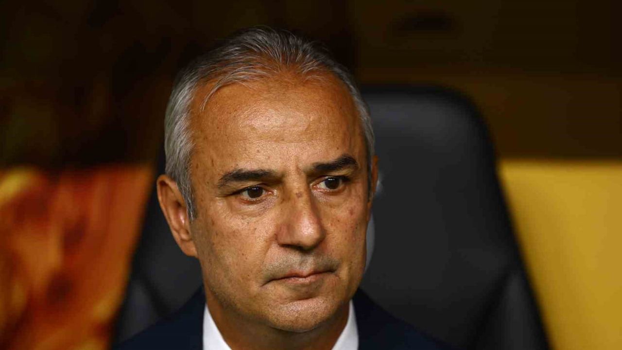 Fenerbahçe'de yeni sayfa: İsmail Kartal ile yollar ayrıldı