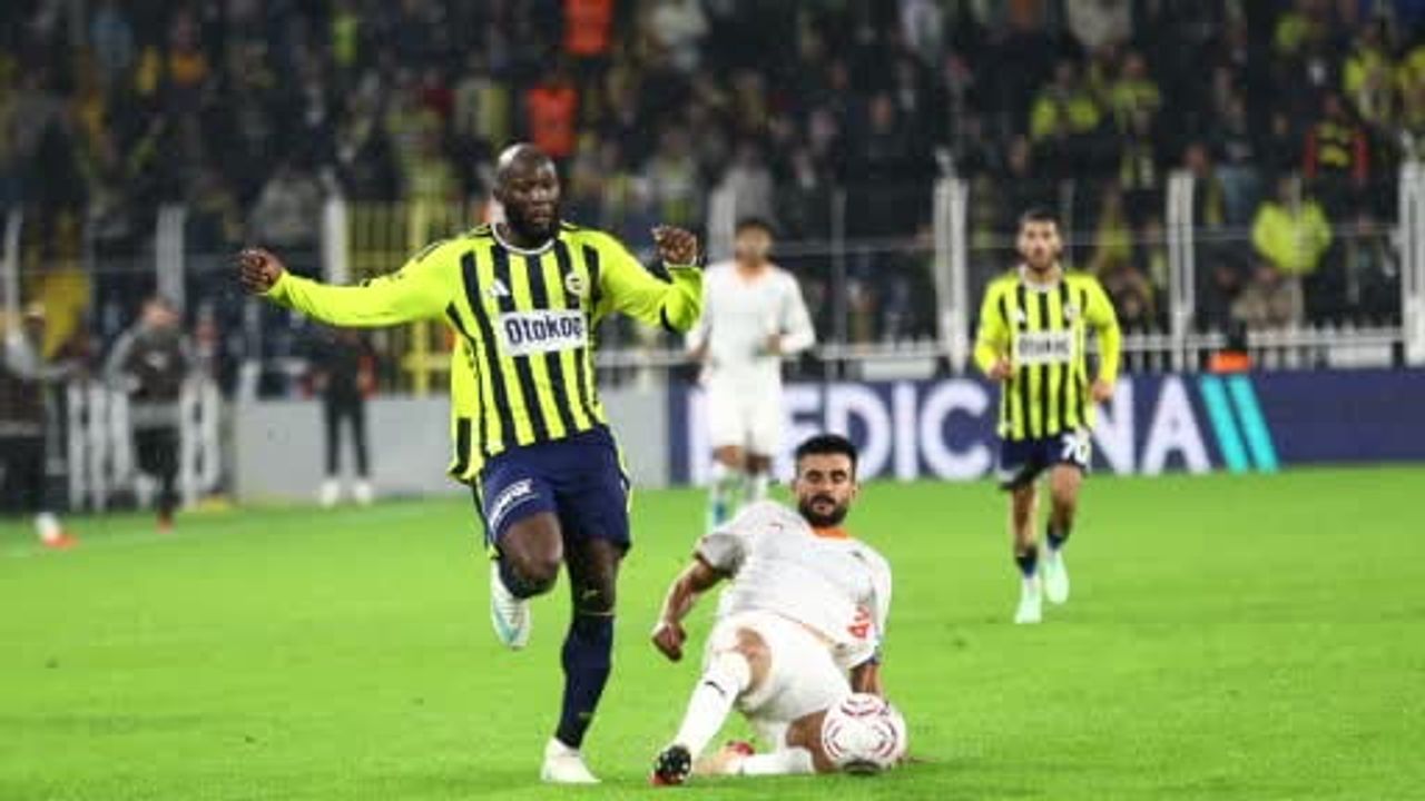 Fenerbahçe'nin evinde net galibiyeti: Lukaku, Kerem ve Muriqi skoru belirledi