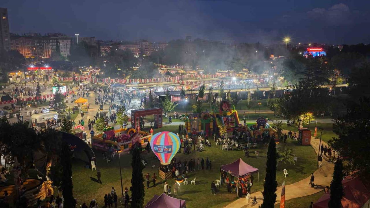 Festival parkta 173 stantla Gaziantep'in üretim geleneği sergilendi