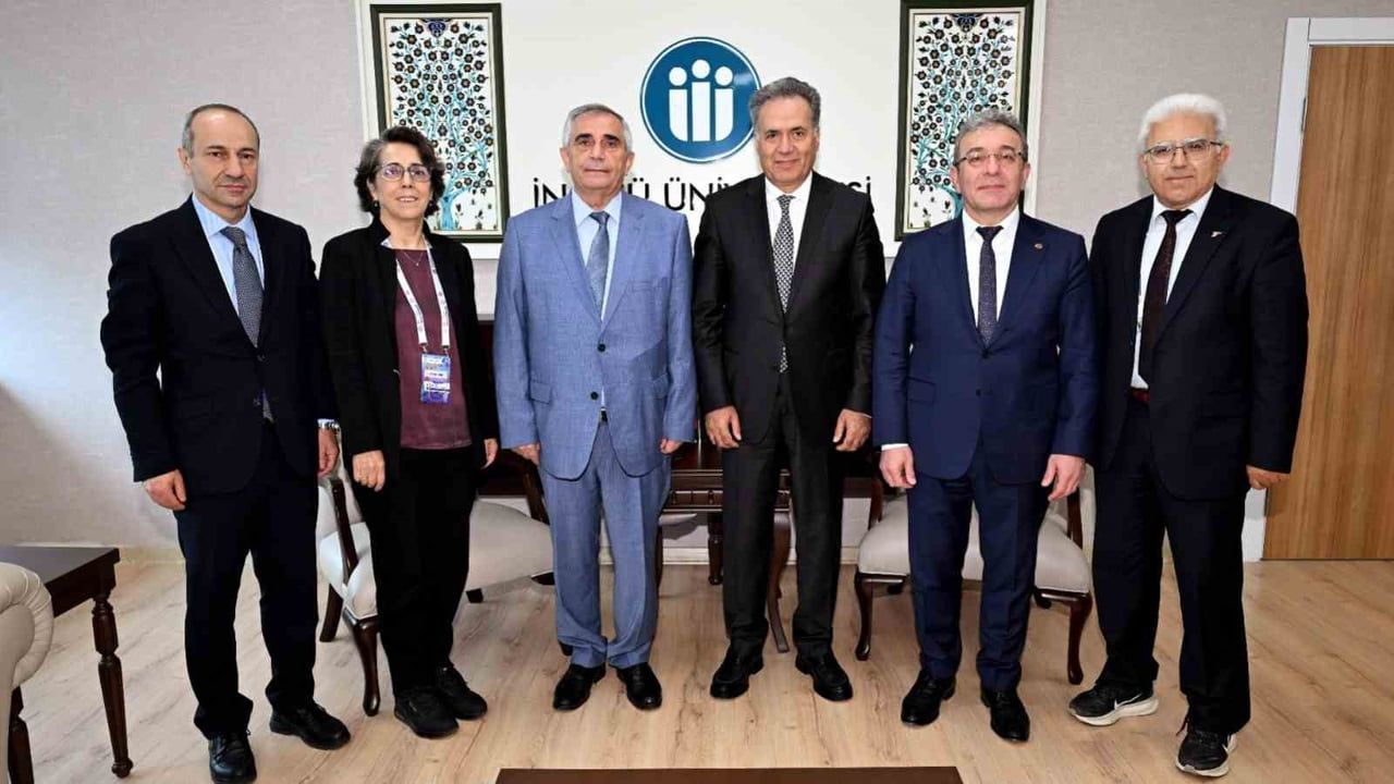 Fizyoloji buluşması: heyet rektör Akpolat ile bilim gündemini değerlendirdi