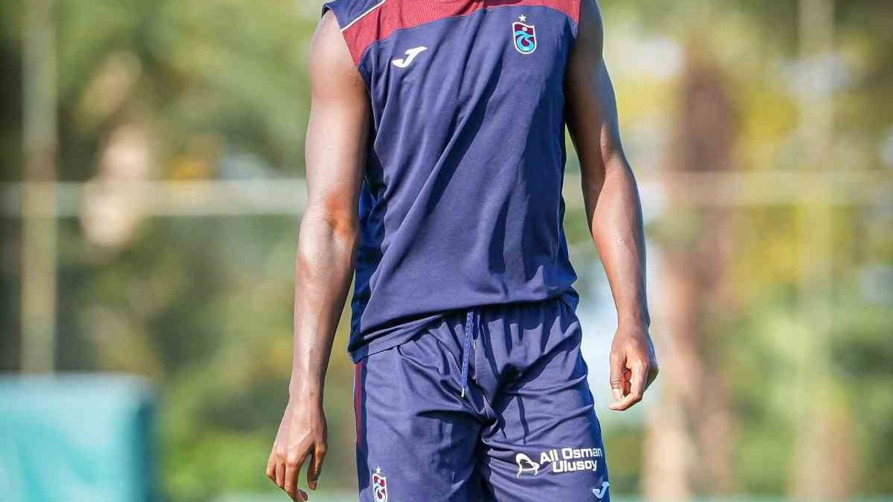 Franculino Dju Onuachu'nun yokluğunu gole çeviriyor
