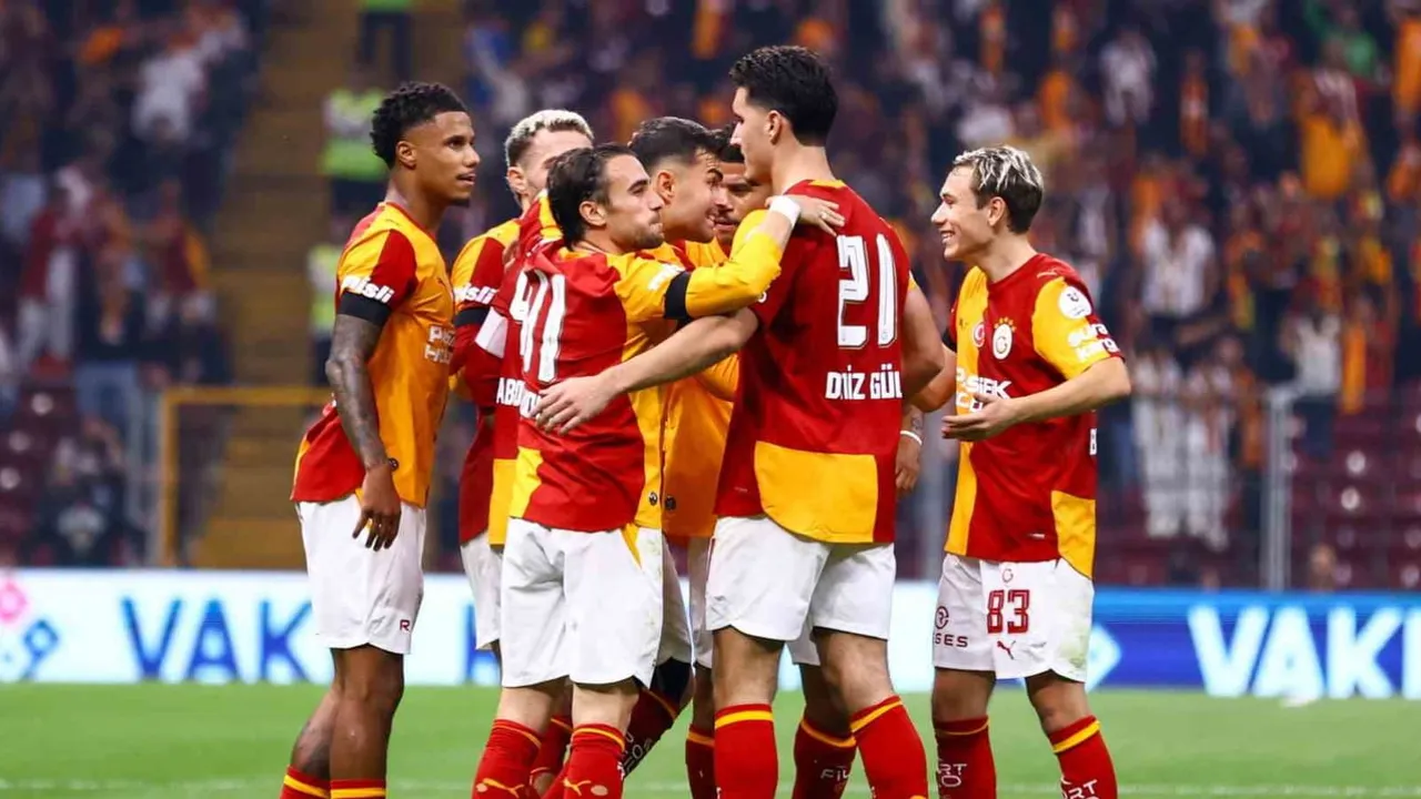Galatasaray, devler liginde Barcelona sınavına çıkıyor