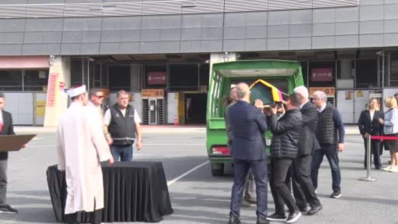 Galatasaray'ın çınarı Ali Fuat Diriker için RAMS Park'ta veda