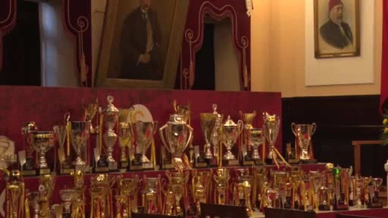 Galatasaray lisesi'nde 121 yıllık miras töreni