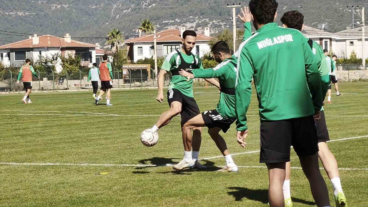 Galibiyetle Muğlaspor İstanbulspor karşısında çıkışını sürdürmek istiyor