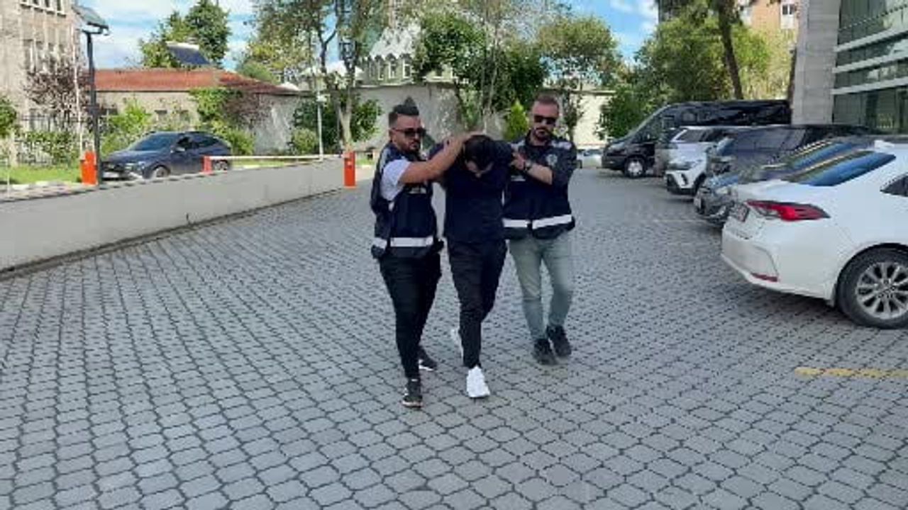 Gardıropta saklanan hükümlü yakalandı, adliyeye sevk edildi