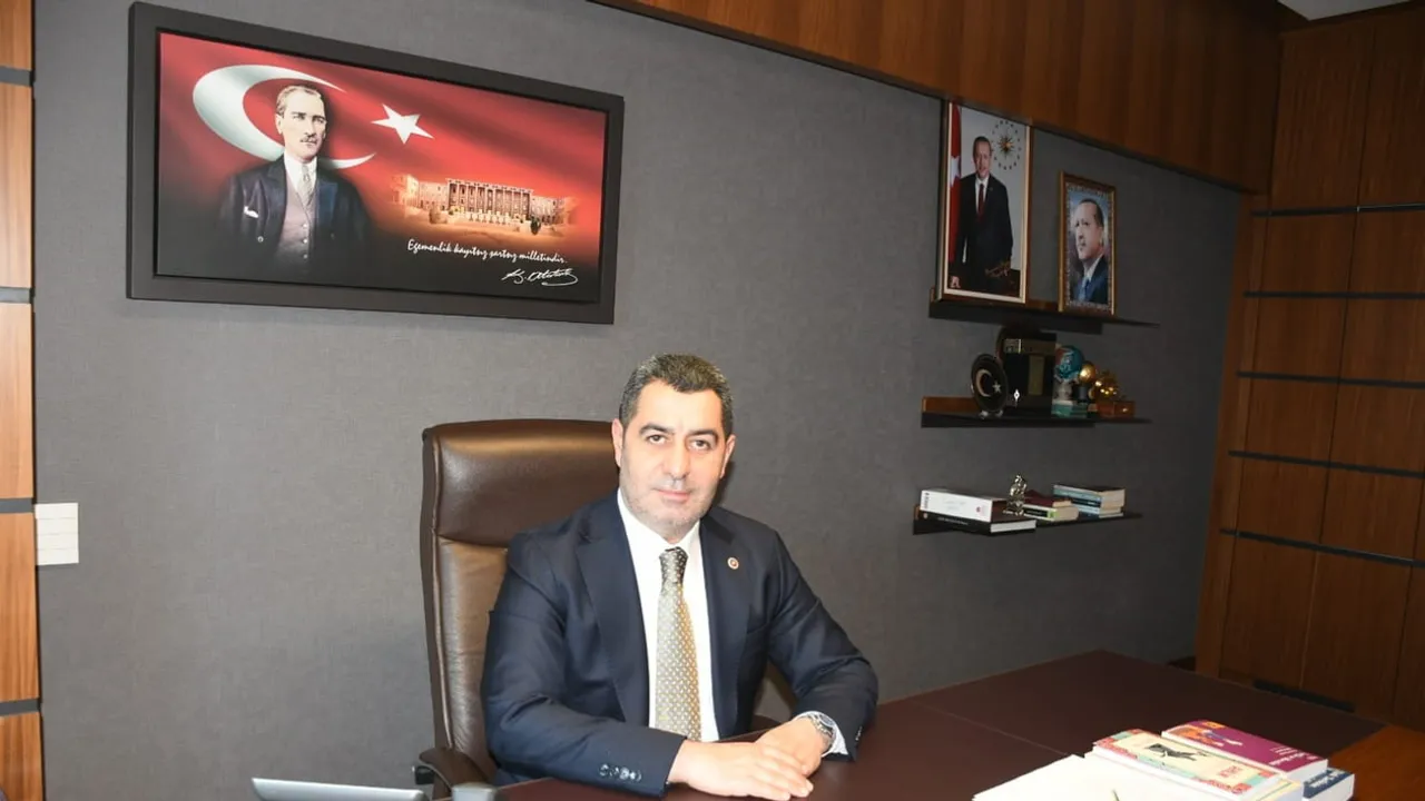 Gaziantep’in mirasını vurgulayan Bozgeyik’ten 29 Ekim mesajı