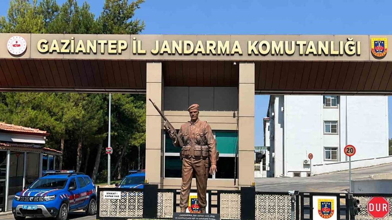 Gaziantep'te jandarma 14 faili meçhul hırsızlığı aydınlattı, 8 şüpheli tutuklandı