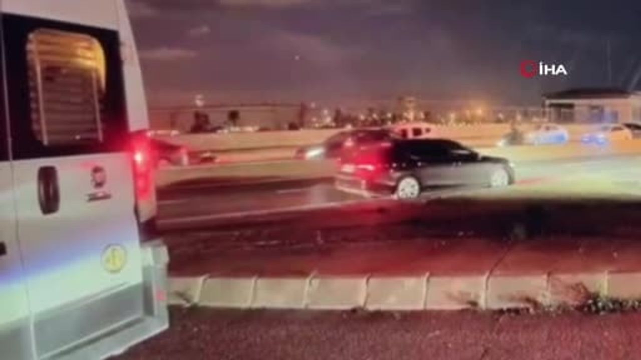 Gece yarısı Yeşilköy caddesi'nde çarpışma: motosiklet sürücüsü hayatını kaybetti