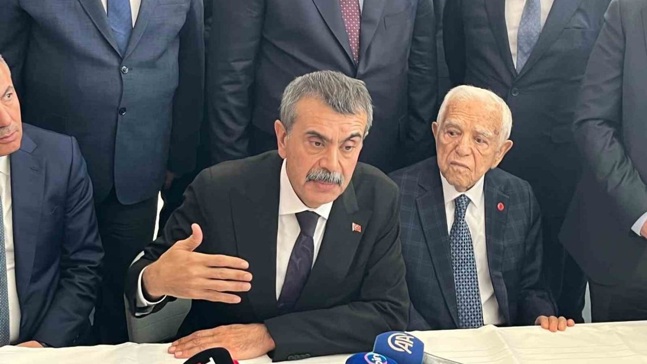 Gelecek için eğitim: gençlerle yaşanabilir çevre sorumluluğu