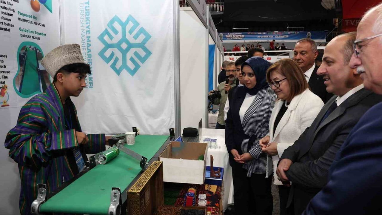 Genç beyinler ve teknoloji heyecanı Gaziantep'te birleşti