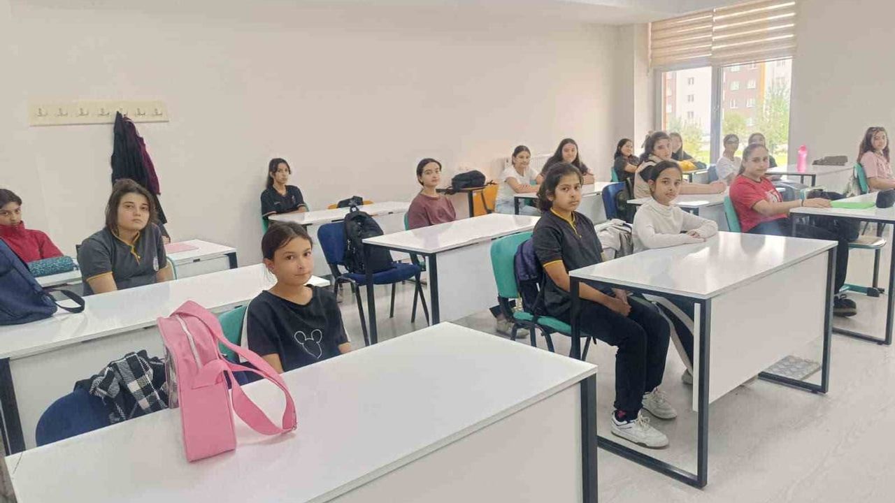 Genç KAYMEK’te yeni dönem gençlere çok yönlü fırsatlar sunuyor