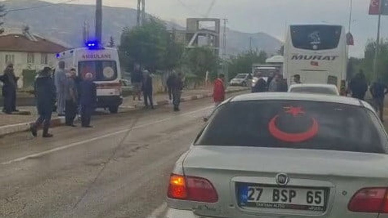 gölbaşı'nda yaya güvenliğini hatırlatan çarpışma: 1 yaralı