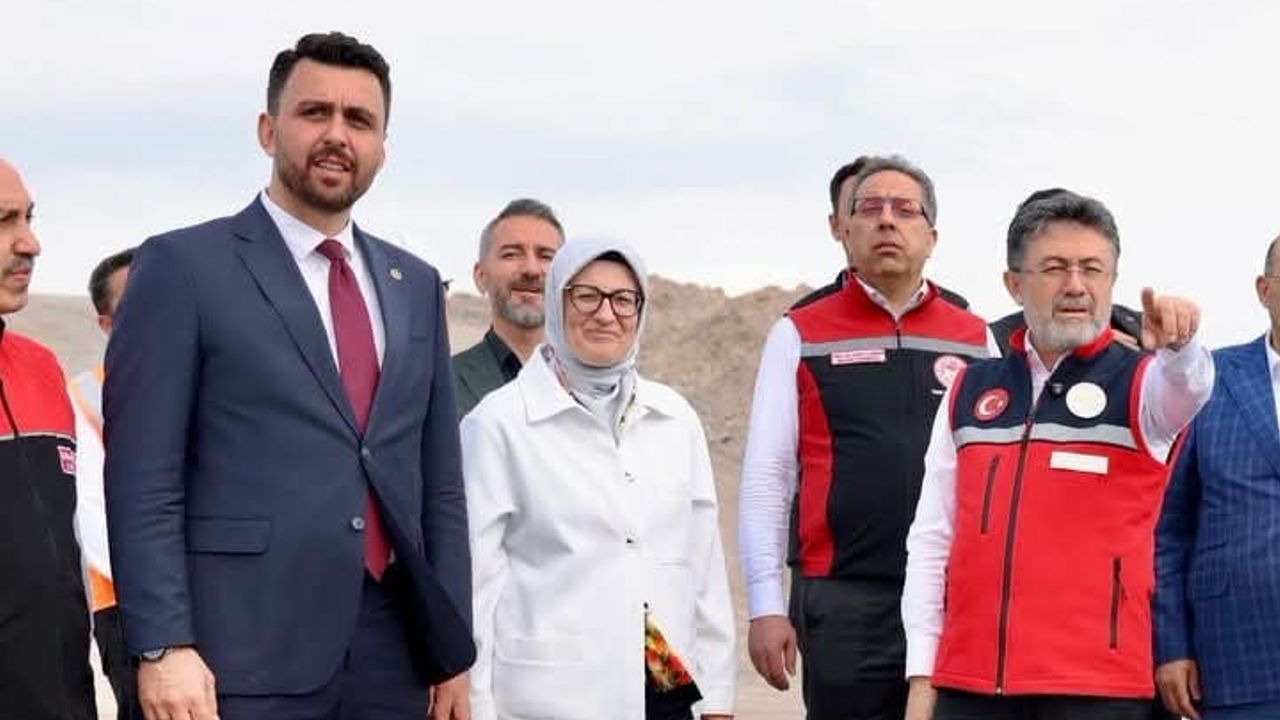 Gönen’i teknolojik seracılık merkezi yapma hedefiyle 1,7 milyar lira kaynak ayrıldı