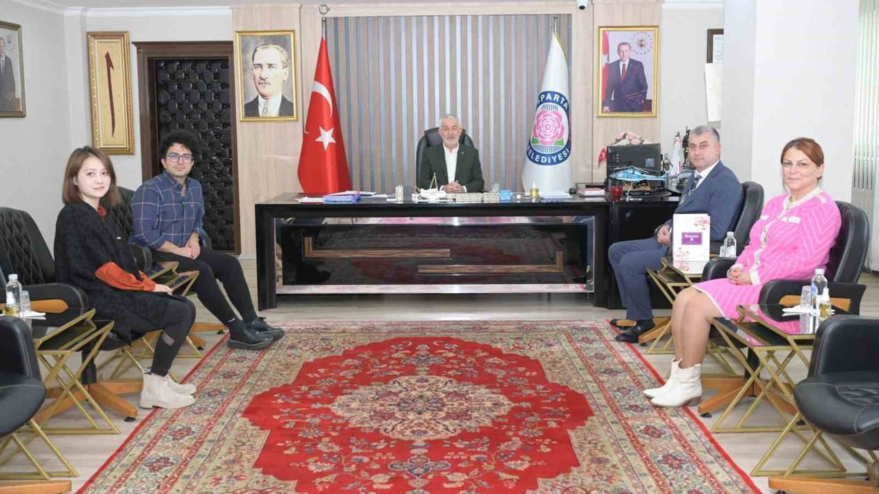 Gülün yolculuğu: Isparta’dan Çin’e uzanan sosyal medya köprüsü