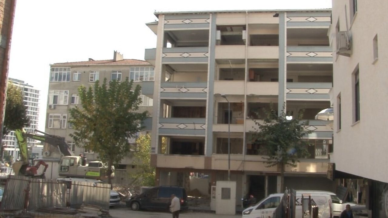 Güngören'de dönüşümün yıkım sonrası çıkmazı