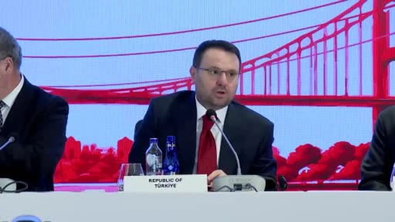 Gürlek'ten uluslararası çağrı: Gazze için adalet sesleri yükseltilmeli