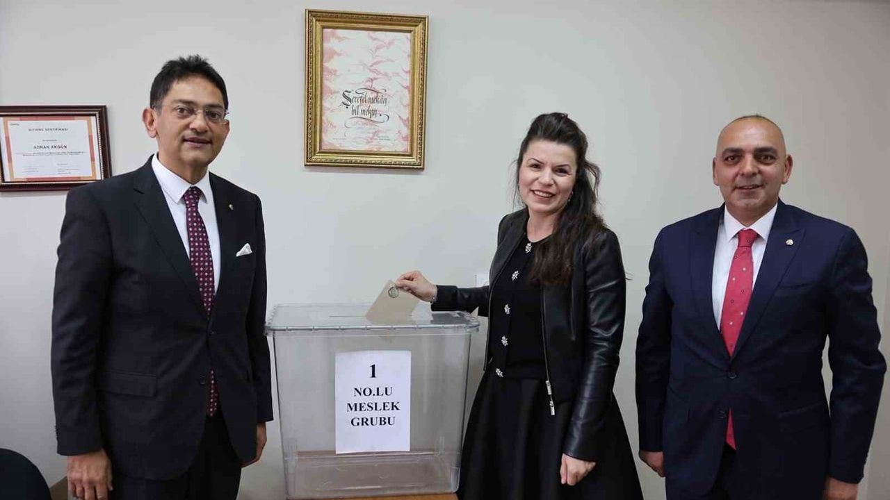 Güvenin sorumluluğuyla Erzurum için yeniden çalışacağız