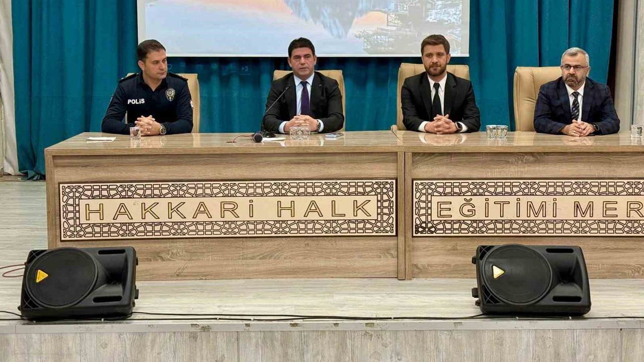 Hakkâri'de okullarda huzur için 619 personele kapsamlı eğitim verildi