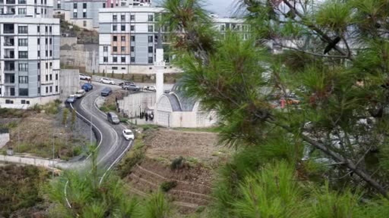 hatay’da asrın felaketinin ardından 136'ncı cami hizmete girdi