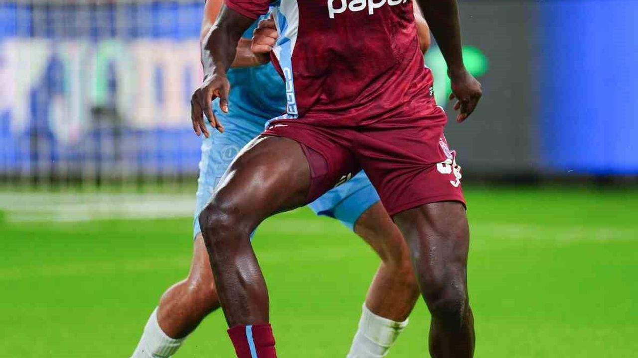 Hazırlık maçında sürpriz sonuç: Drogheda United Trabzon'da 1-0 kazandı