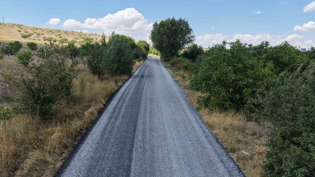 Hekimhan'da yama ve sathi kaplamayla 7 mahallenin ulaşımı rahatladı
