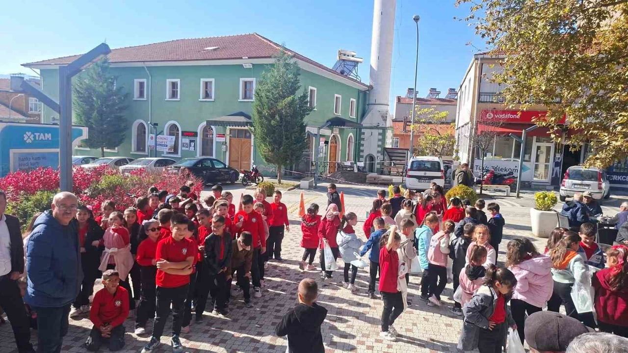 Hisarcık'ta kitap kültürü yeniden canlandı