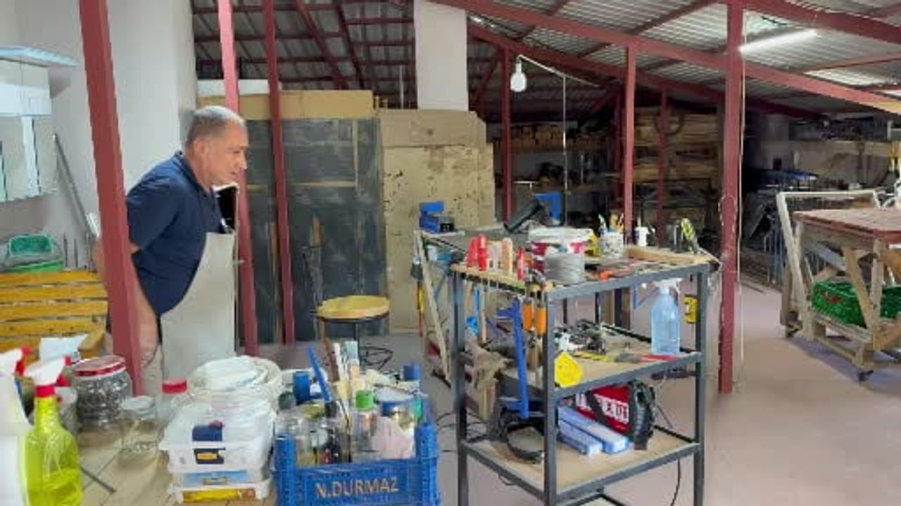 hurda metali atölyesine çeviren sağlık memurunun hobisi