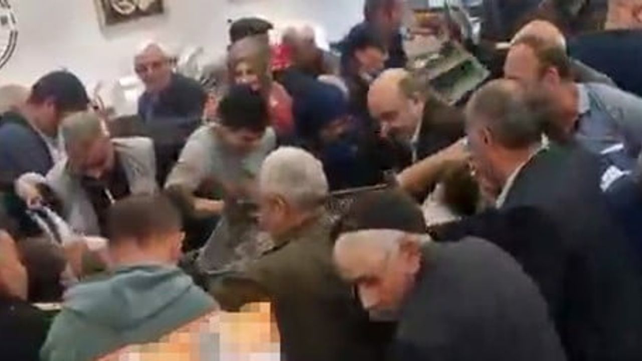 Iğdır'da palamut indirimi markette kısa süreli izdihama yol açtı
