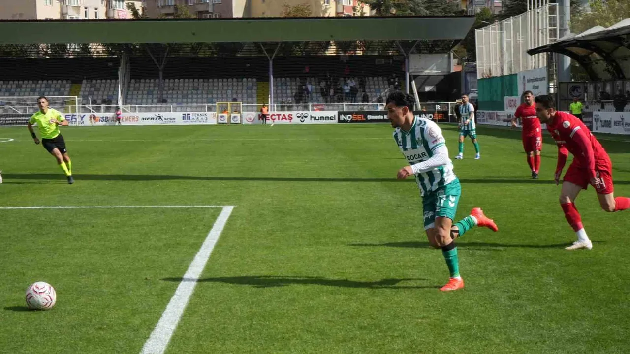 Iğdır FK Bacuna'nın golüyle kazandı, Boluspor 1-0 yenildi