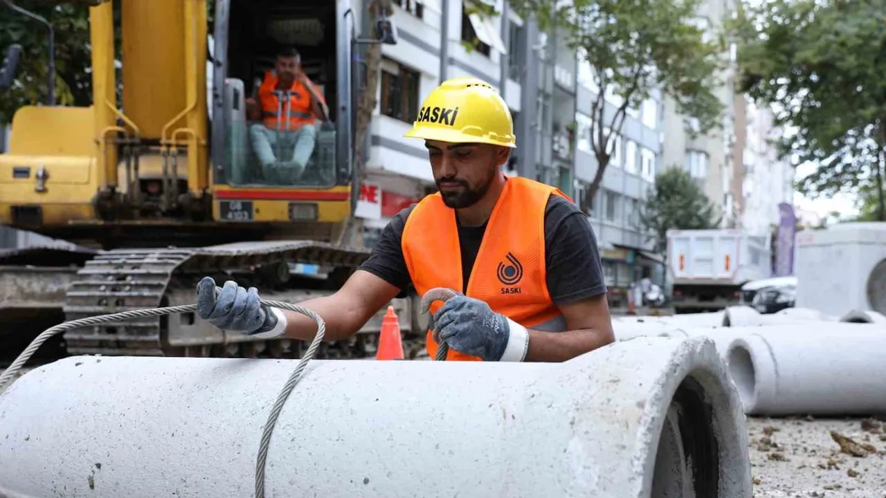 İlkadım okullar bölgesinde altyapı yenilemesiyle kapasite artırılıyor
