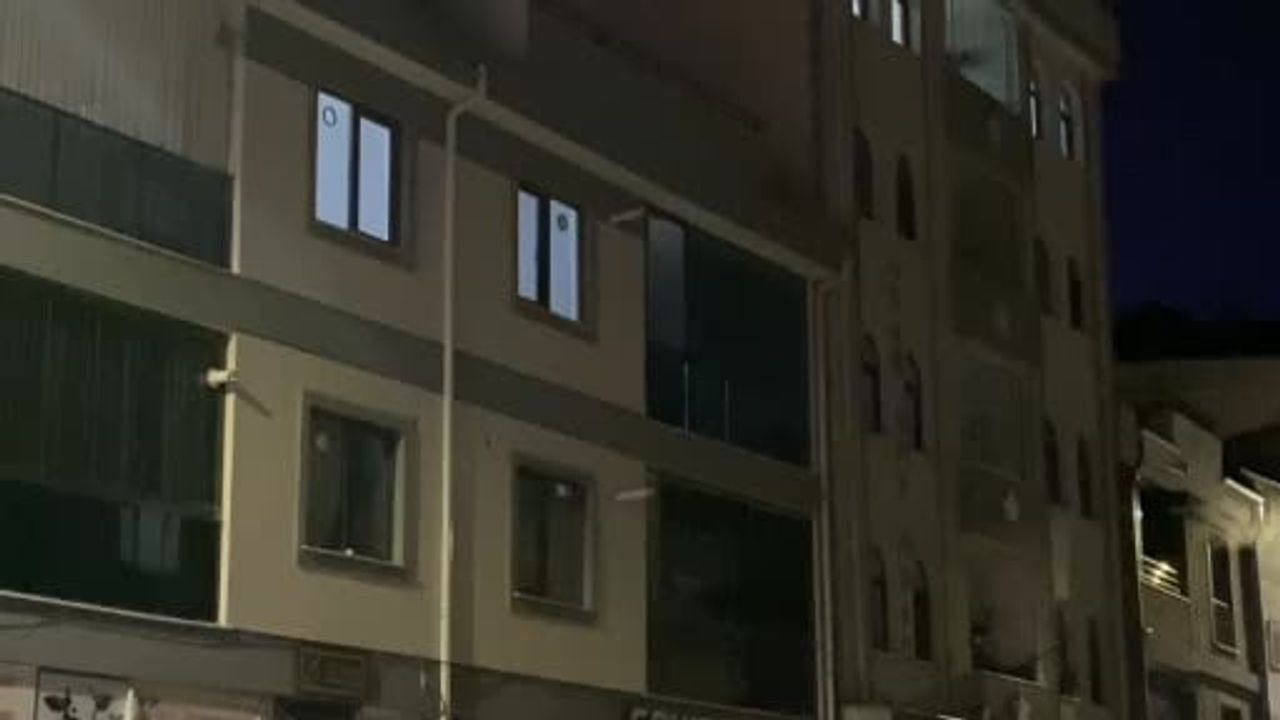 İnegöl'de gece balkondan düşen 15 yaşındaki çocuk ağır yaralandı