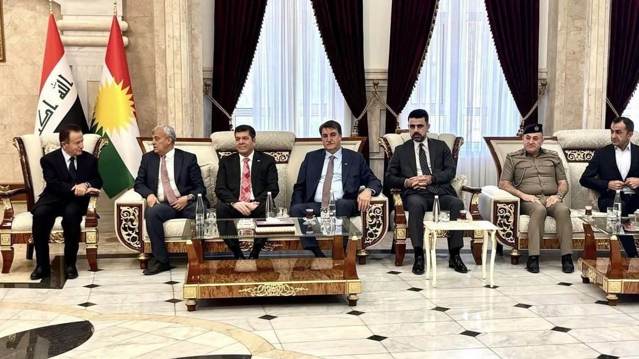 Irak'ta UND hamlesi sınırda tır kuyruklarını 2-3 günde çözecek