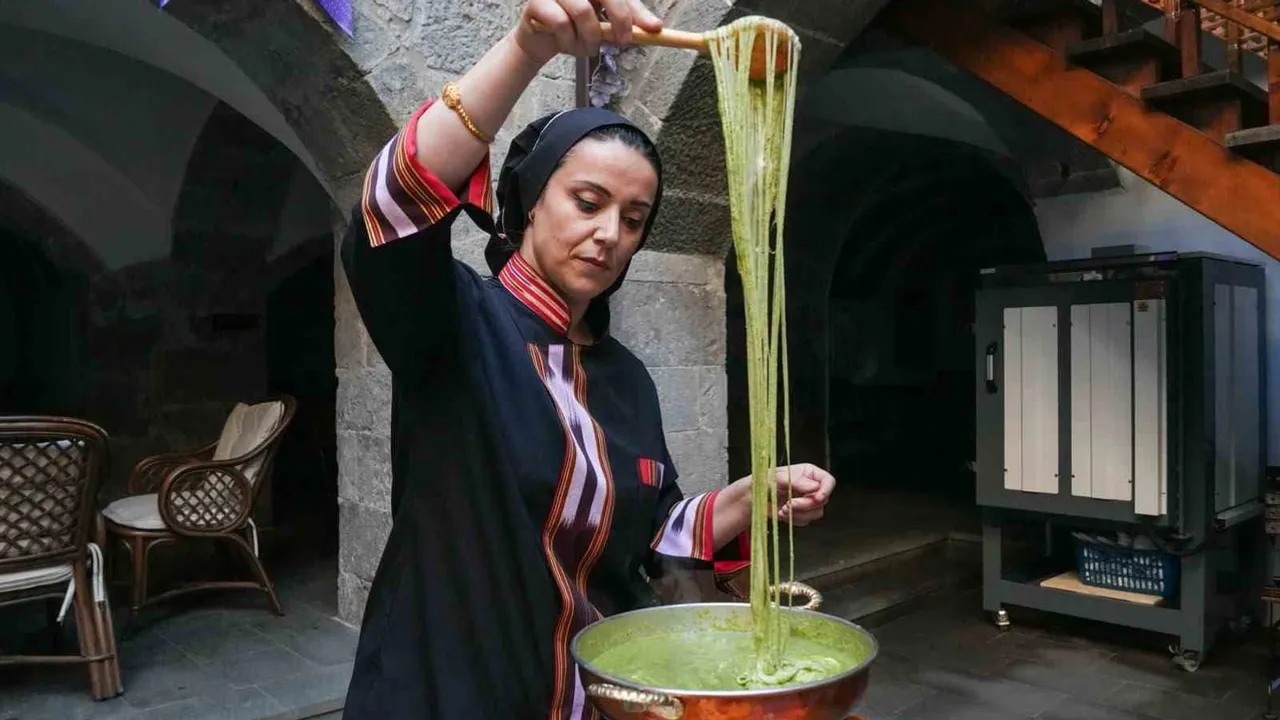 Isırgan otuyla yeniden hayat bulan Trabzon kuymağı