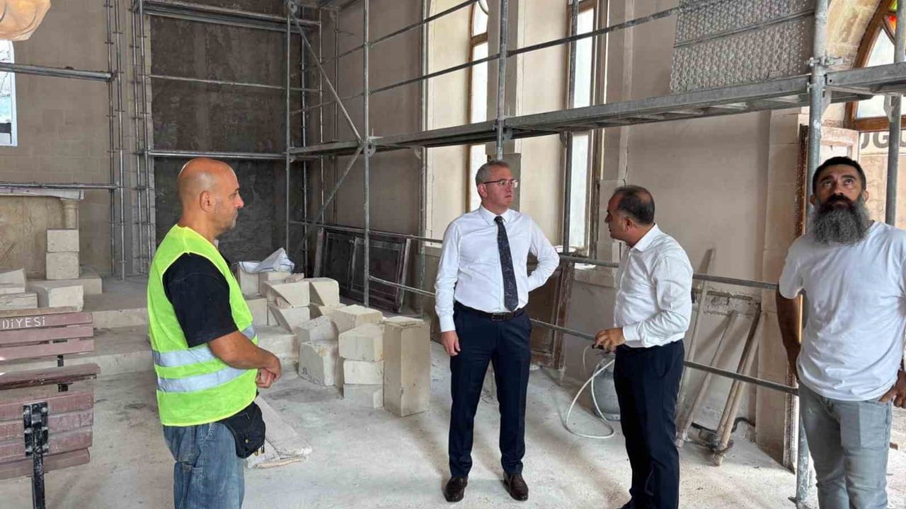 İskenderun'da tarih yaşatılıyor: kiliselerde restorasyon sürüyor