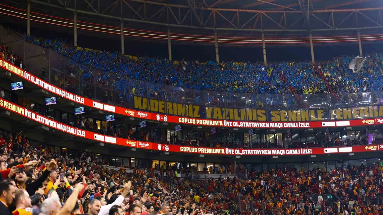 İsmail Kartal'dan derbiye üç değişiklikle çıkış