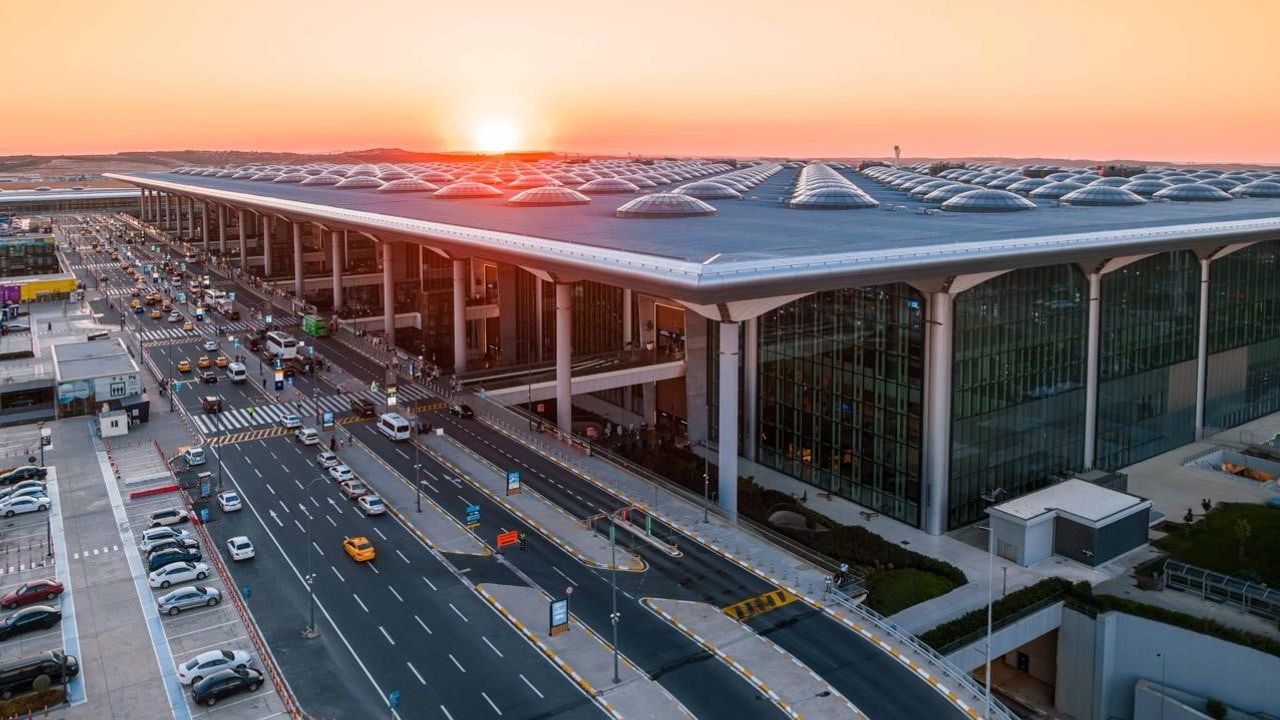 İstanbul havalimanı bir kez daha Condé Nast okuyucularının favorisi