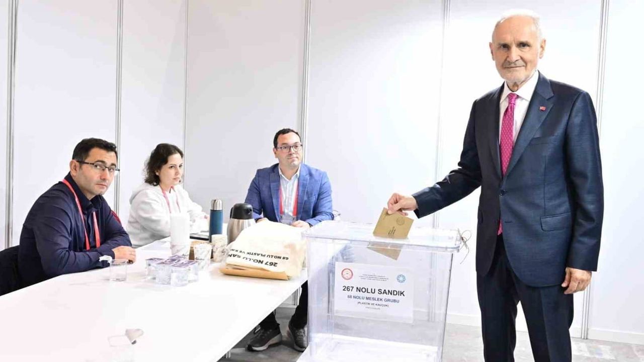 İstanbul Ticaret Odası başkanı Şekib Avdagiç oyunu kullandı